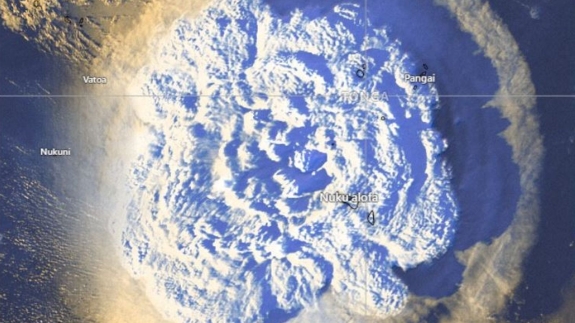 Satellite image of Hunga Tonga-Hunga Ha’apai erupting on 15 January 2022